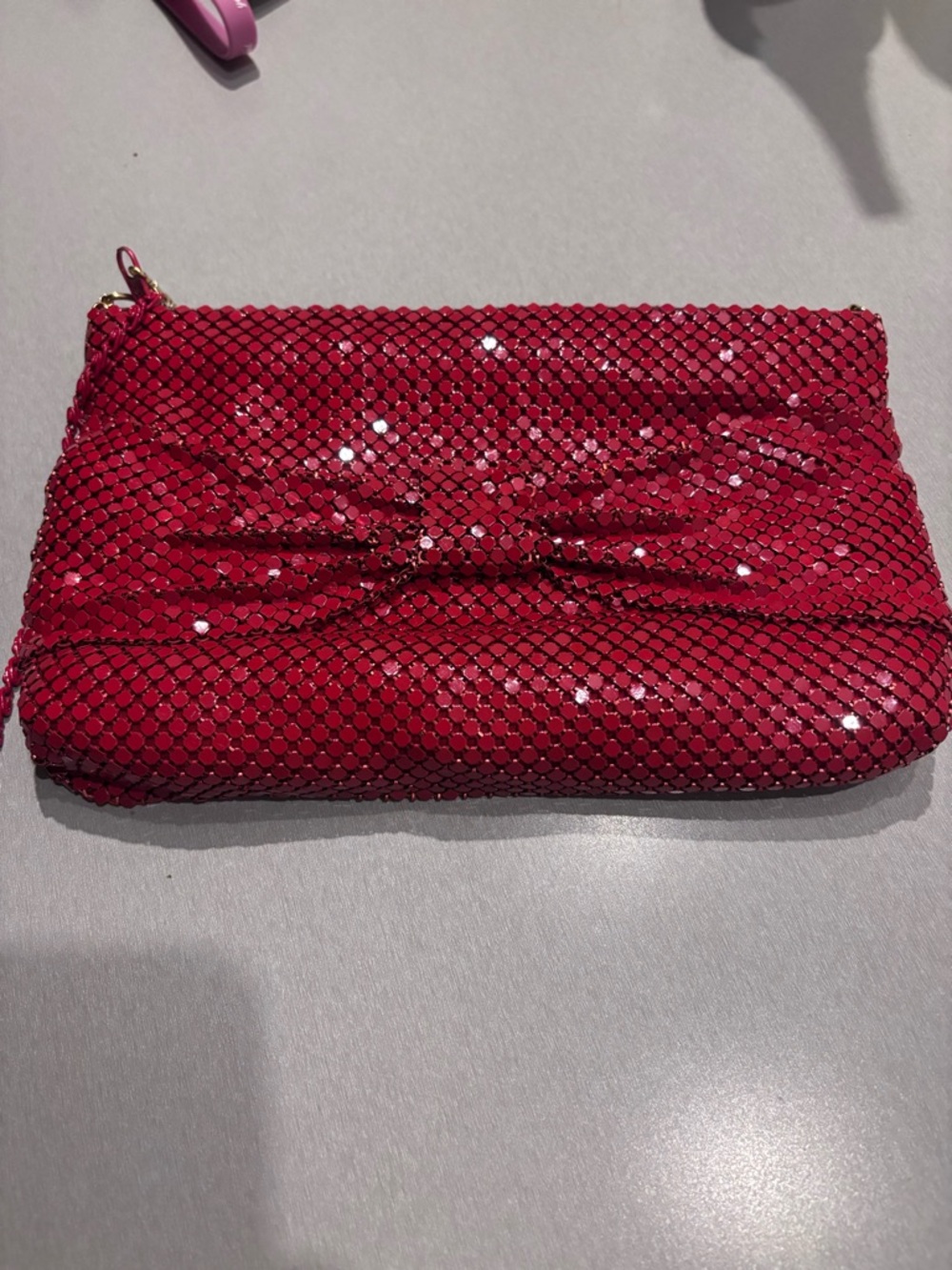 The coolest sequin purse 💋